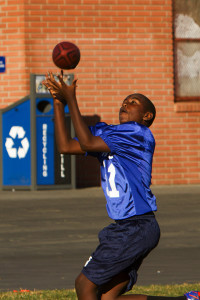 Getu Whitney catches pass for conversion score.